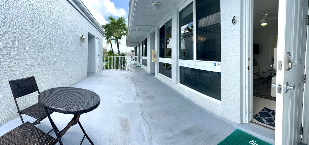 More Photos Of 1705 N Riverside Dr, Pompano Beach Apartments For Sale