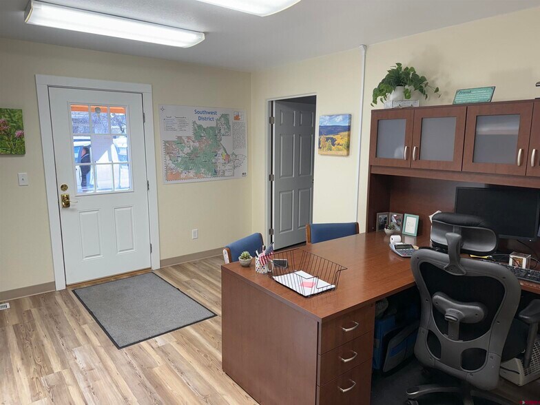 More Photos Of 918 4th St, Alamosa Office For Sale