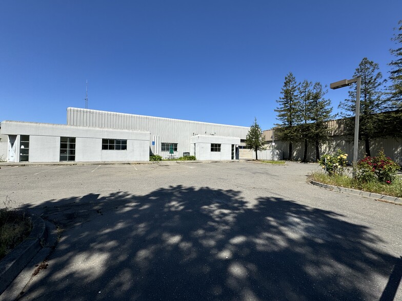 Primary Photo Of 2995 Dutton Ave, Santa Rosa Warehouse For Lease