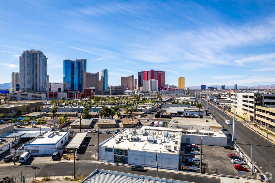 More Photos Of 333 W Saint Louis Ave, Las Vegas Restaurant For Lease