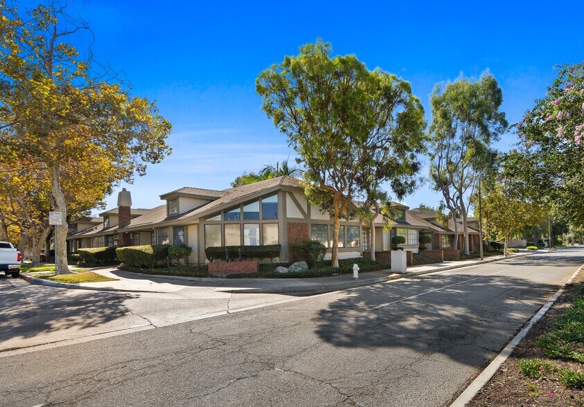 More Photos Of , Santa Ana Office For Sale