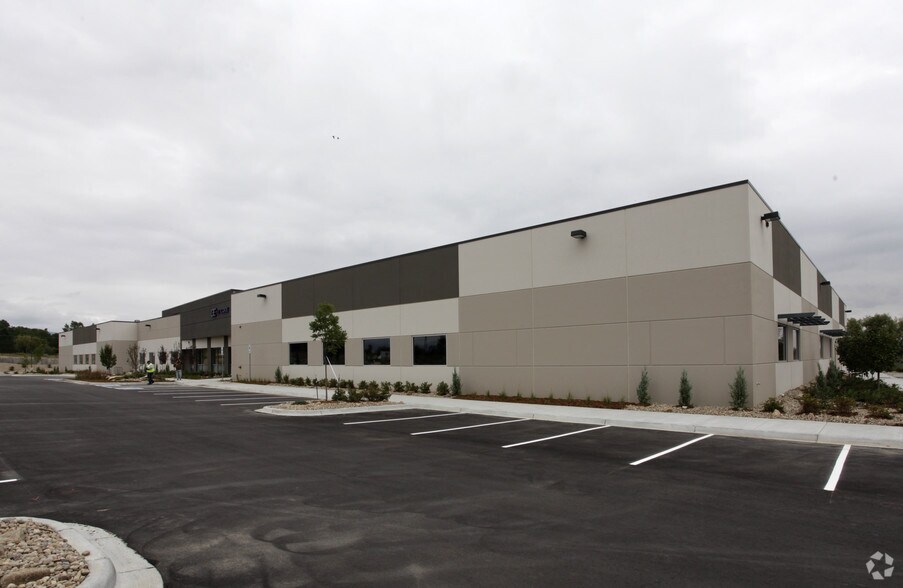 More Photos Of 5800 Kennedy Dr, Longmont Warehouse For Sale