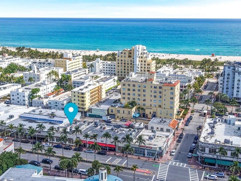 More Photos Of 1331 Washington Ave, Miami Beach Office For Sale