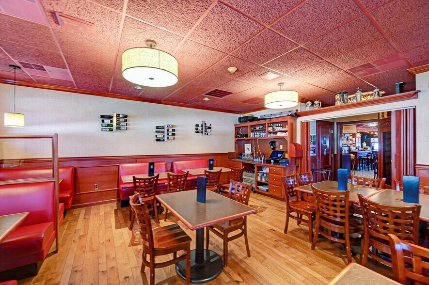 More Photos Of 291 Main St, Eynon Restaurant For Sale