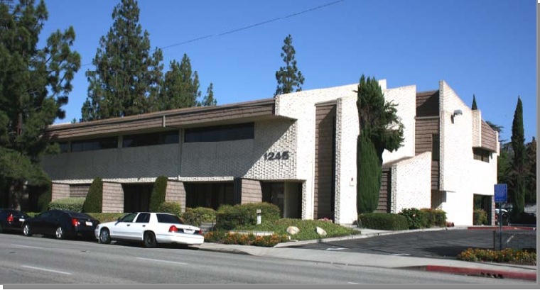 Primary Photo Of 1245 W Huntington Dr, Arcadia Medical For Lease