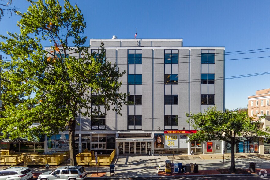 More Photos Of 5100 Wisconsin Ave NW, Washington Medical For Lease