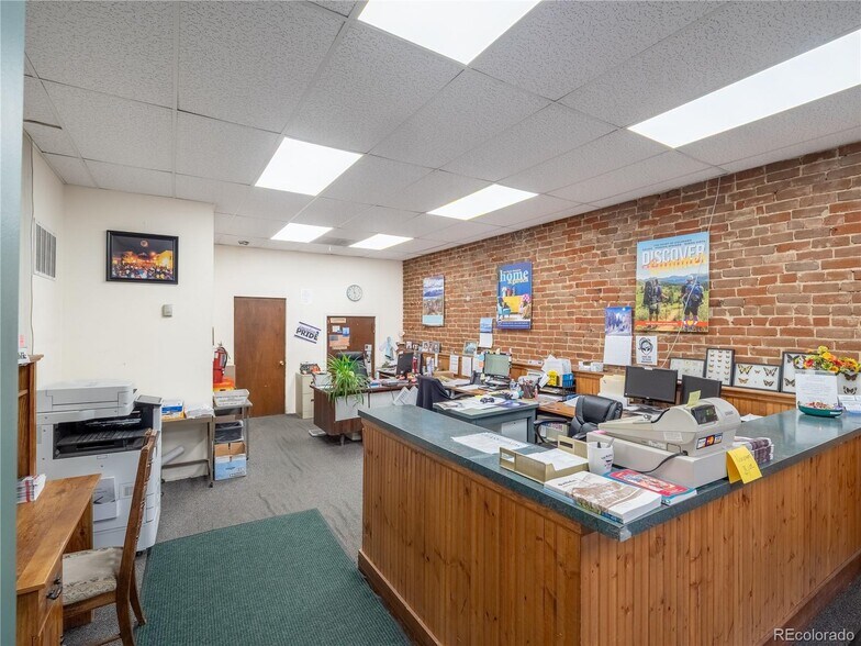 More Photos Of 125 E 2nd St, Salida Flex For Sale