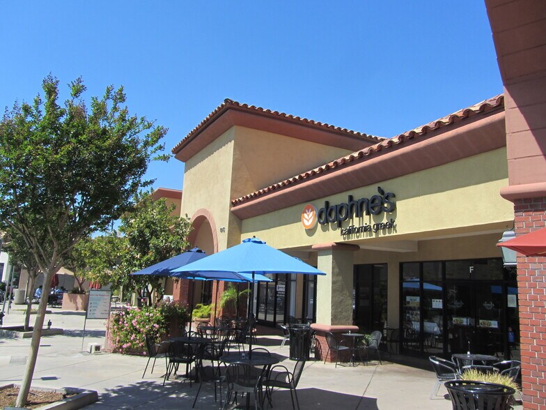 More Photos Of 1025-2745 Camino Dos Rios, Thousand Oaks Unknown For Lease