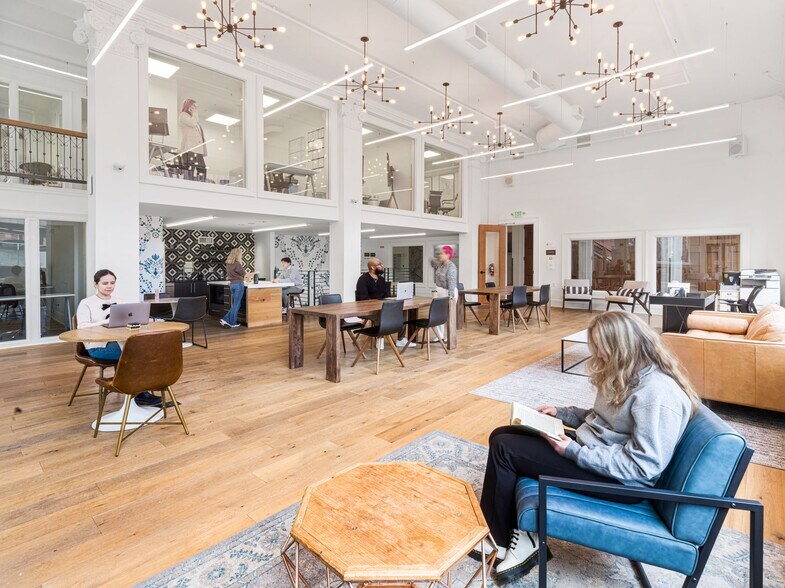 More Photos Of 600 1st Ave, Seattle Coworking Space