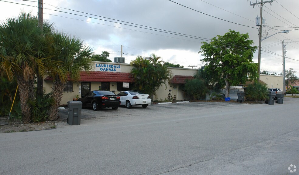 More Photos Of 100 SW 15th St, Fort Lauderdale Warehouse For Lease