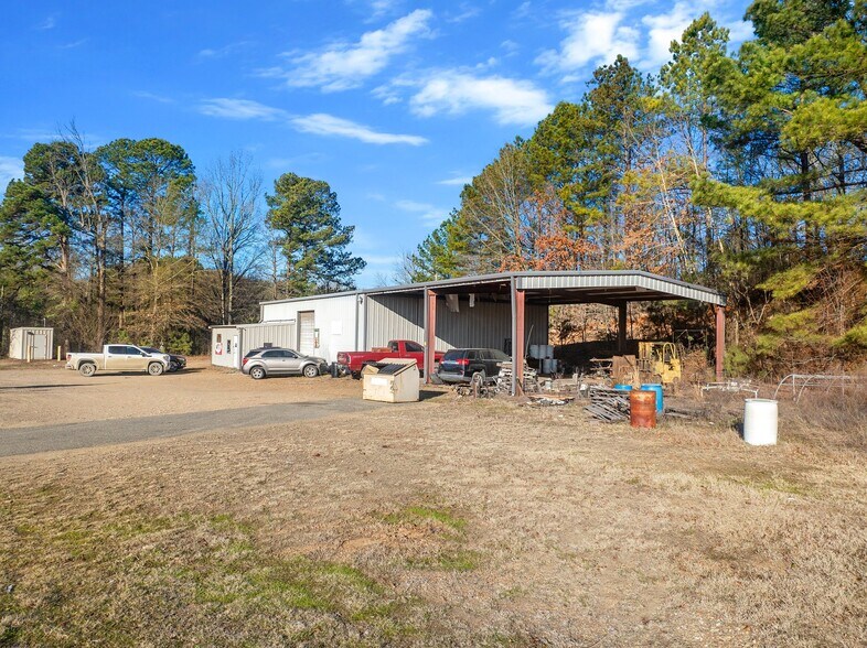 More Photos Of 1277 E Martin Luther King Dr, Broken Bow Office For Sale