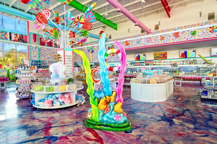 More Photos Of 4831 S Kings Hwy, Myrtle Beach Freestanding For Sale