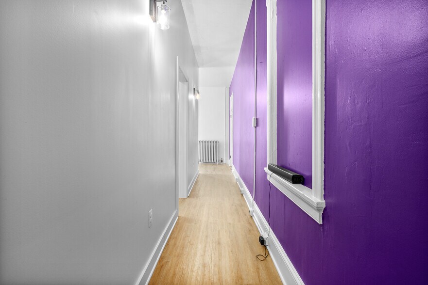 More Photos Of 54 E Patrick St, Frederick Storefront For Lease