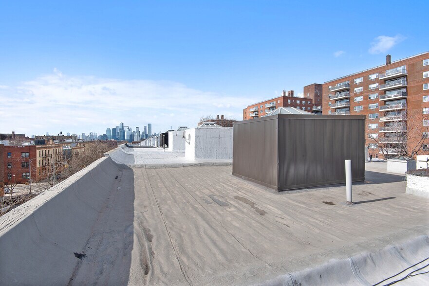 More Photos Of 53-11 Skillman Ave, Woodside Apartments For Sale