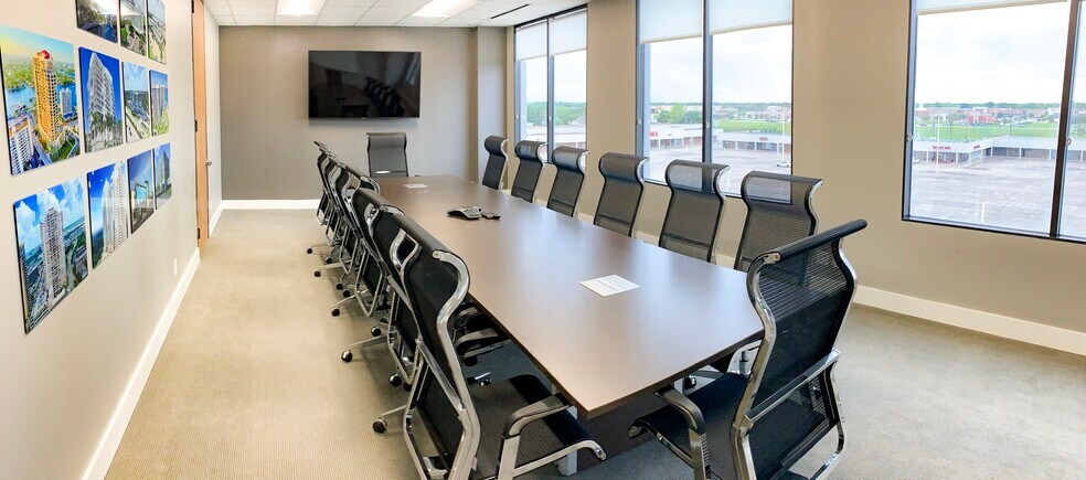 More Photos Of 13111 Westheimer Rd, Houston Office For Sale
