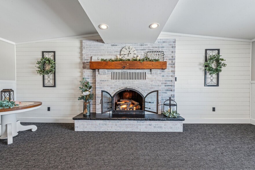 More Photos Of 8557 Mason Dixon Hwy, Meyersdale General Retail For Sale