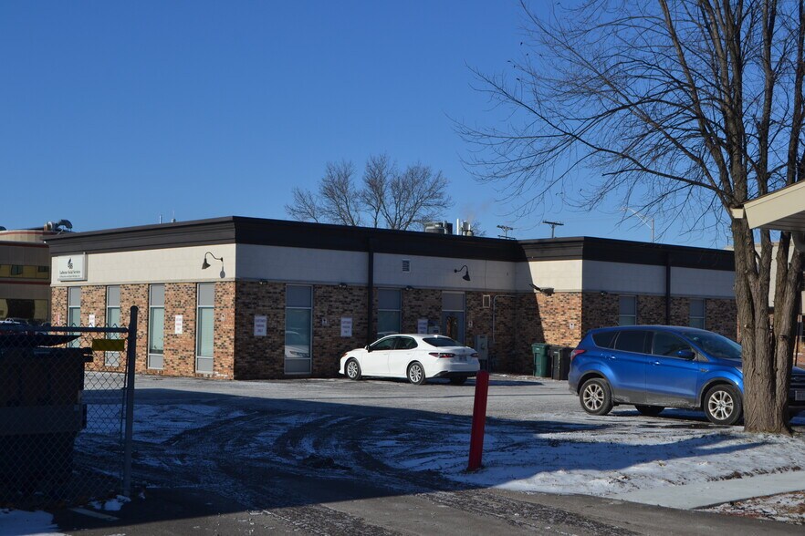 More Photos Of 115 N 6th St, Wausau Medical For Lease