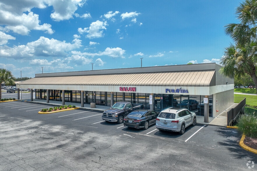 More Photos Of 11200-11284 W Hillsborough Ave, Tampa Unknown For Lease