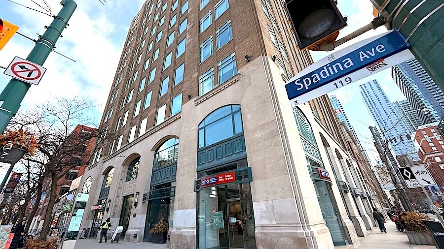 More Photos Of 119 Spadina Ave, Toronto Loft Creative Space For Lease