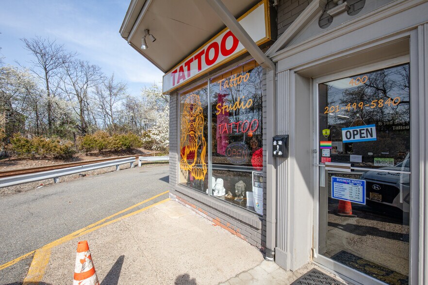 Primary Photo Of 400 Ramapo Valley Rd, Oakland Freestanding For Lease