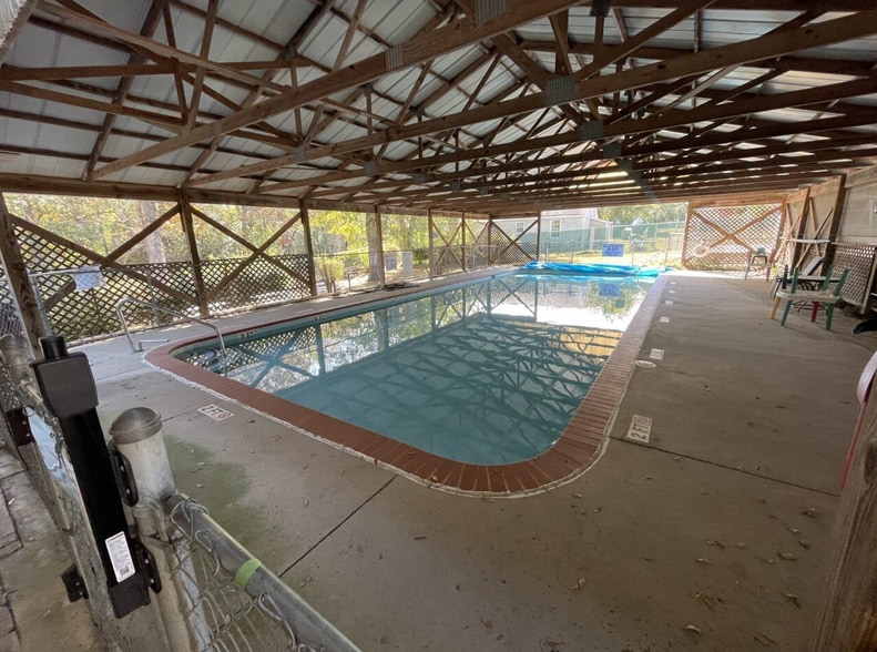 More Photos Of 1101 & 1105 Balsam Rd, Columbia Schools For Sale