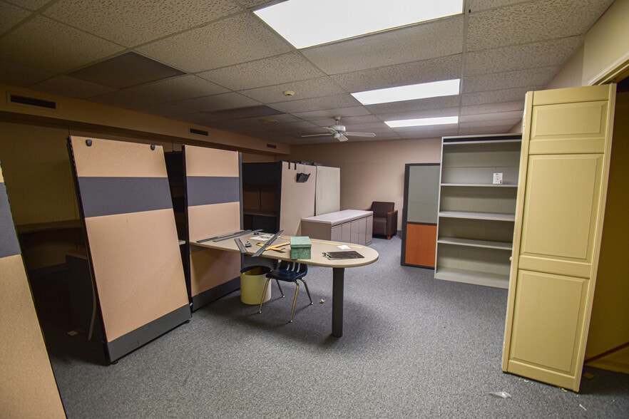 More Photos Of , Tuscaloosa Unknown For Sale