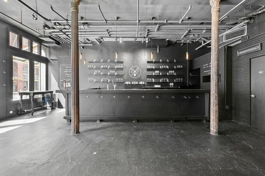 More Photos Of 220 Front St, New York Apartments For Lease