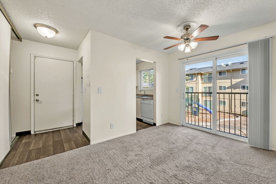 More Photos Of 17014-17062 NE Halsey St, Portland Apartments For Sale