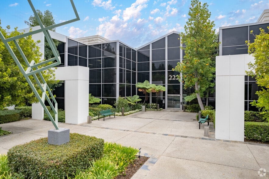 More Photos Of 222 E Huntington Dr, Monrovia Medical For Lease