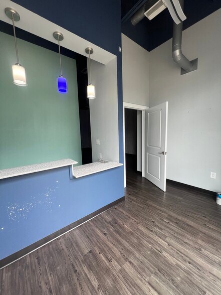 More Photos Of 150-300 W Lake Mary Blvd, Sanford Unknown For Lease