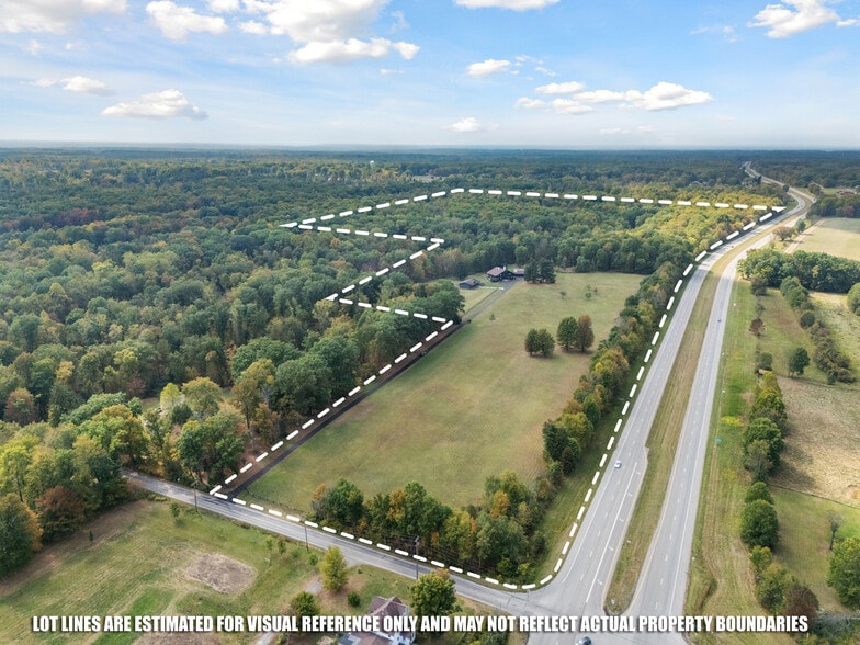 More Photos Of 550 Warner rd, Vienna Specialty For Sale