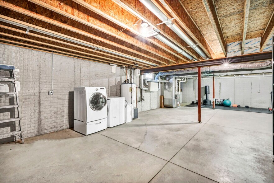 More Photos Of 16449 S Boone Rd, Columbia Station Specialty For Sale