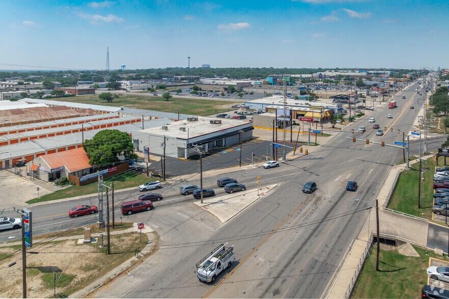 More Photos Of 1568 Austin Hwy, San Antonio Freestanding For Lease