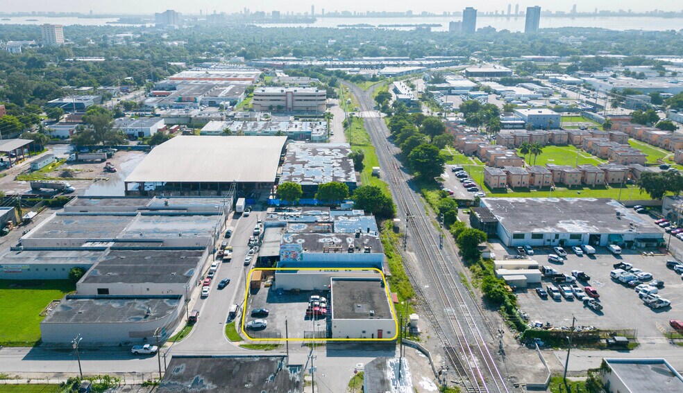 More Photos Of 54 NE 73rd St, Miami Manufacturing For Lease