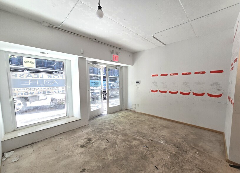 More Photos Of 2409-2411 41st Ave, Long Island City Loft Creative Space For Lease