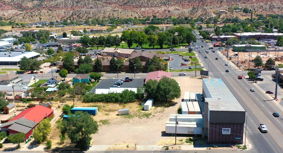 More Photos Of 174 W 200 N, Cedar City General Retail For Sale