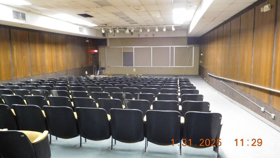 More Photos Of 2753 S Highland Dr, Las Vegas Office Residential For Sale