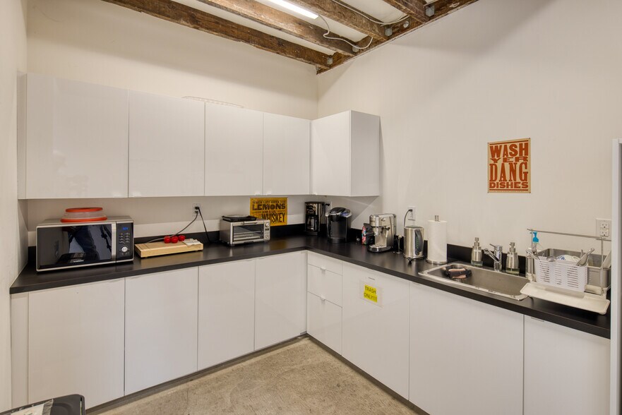 More Photos Of 882-886 Geary St, San Francisco Office For Sale