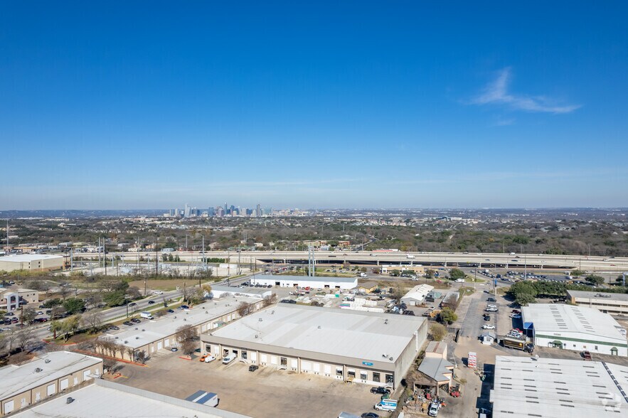 More Photos Of 3913 Todd Ln, Austin Warehouse For Lease