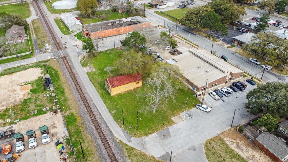 More Photos Of 603 Calhoun St, Richmond Office Residential For Sale