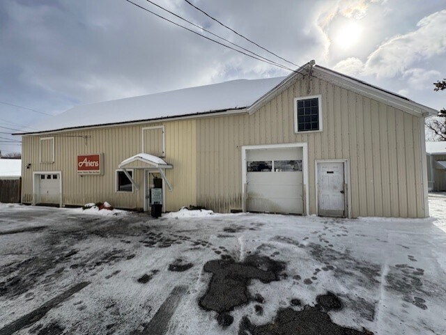 More Photos Of 52-54 Church St, Cheshire General Retail For Sale