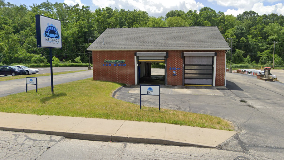 Primary Photo Of 817 W View Park Dr, Pittsburgh Carwash For Sale