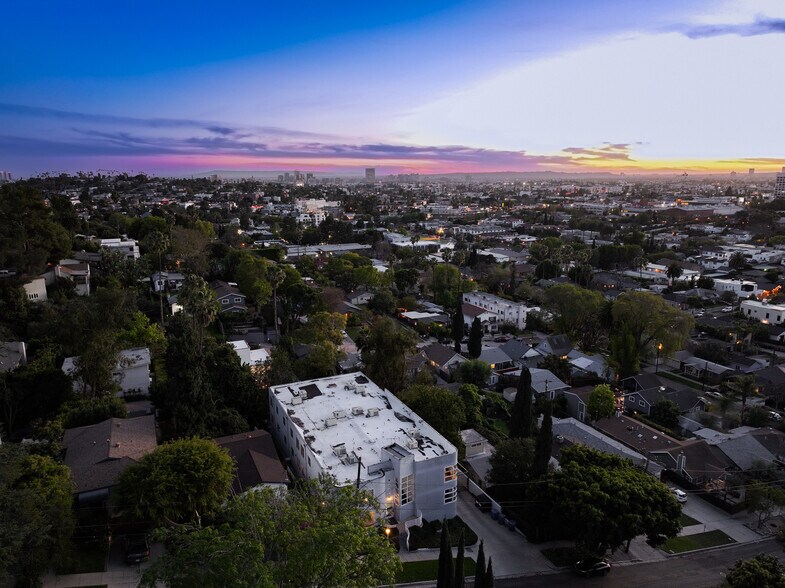 More Photos Of 4018 Camero Ave, Los Angeles Apartments For Sale