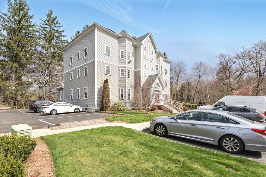 More Photos Of , Belchertown Office For Sale
