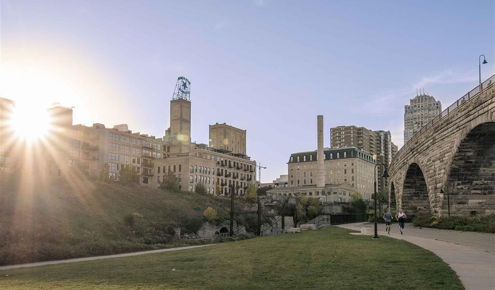 More Photos Of 365 Nicollet Mall, Minneapolis Apartments For Sale