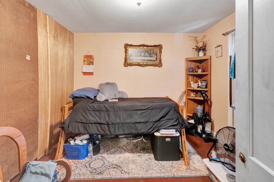 More Photos Of 1005 Macarthur St, Victoria Apartments For Sale