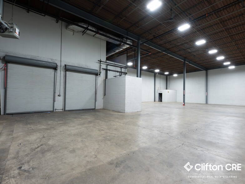 More Photos Of 207-235 Clifton Blvd, Clifton Warehouse For Lease