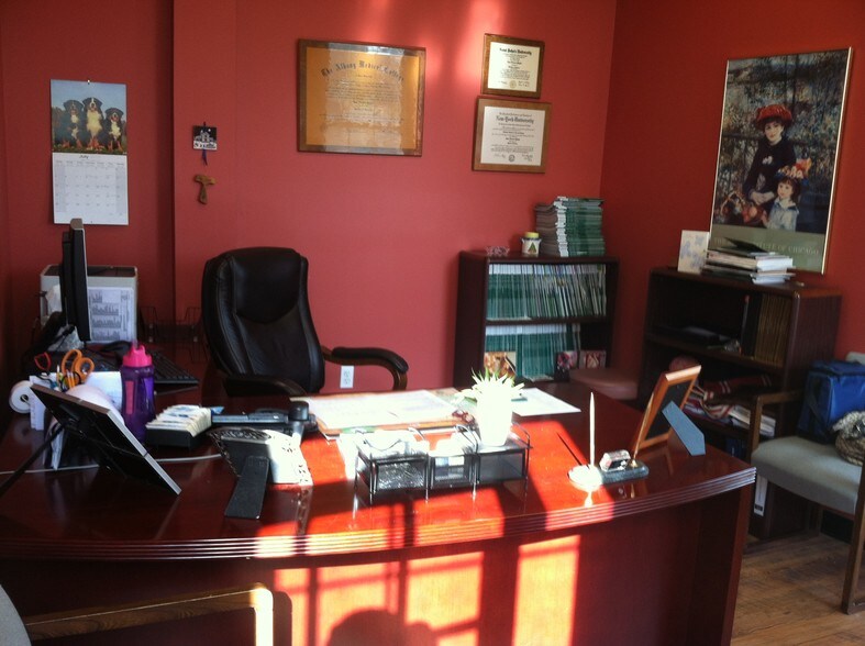 More Photos Of 30 Bridge St, New Milford Storefront Retail Office For Lease