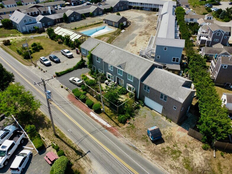More Photos Of 706 Shore Rd, North Truro Apartments For Sale