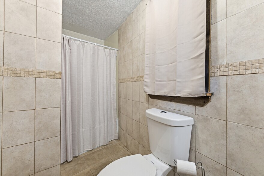 More Photos Of 285-289 East St, Ludlow Apartments For Sale